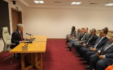 وزير السياحة والآثار يجتمع بسفراء مصر الجدد المعتمدين في الخارج لتعزيز التعاون الدولي