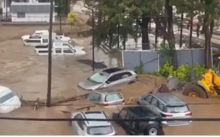 كارثة طبيعية تضرب إثيوبيا.. العاصمة تغرق وسط فيضانات غير مسبوقة وتحذيرات من تأثيرات إقليمية قد تصل لمصر