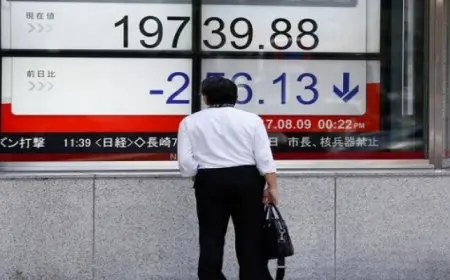 تراجع الأسهم الآسيوية مع اقتراب مهلة التعريفات وترقب اجتماعات البنوك المركزية