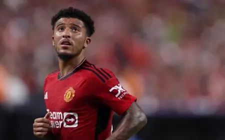 بوروسيا دورتموند يسعى لاستعادة سانشو من مانشستر يونايتد