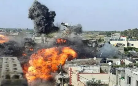 استشهاد 7 فلسطينيين جراء قصف إسرائيلي يستهدف منتظري المساعدات في قطاع غزة