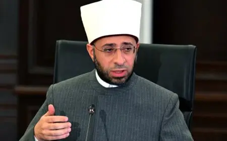 رئيس الوزراء يدشن مبادرة وزارة الأوقاف “صحح مفاهيمك” لتعزيز الوعي الثقافي