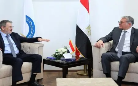 وزير البترول يعقد جلسة مباحثات مشتركة مع الرئيس التنفيذى للمؤسسة الدولية الإسلامية لتمويل التجارة لتعزيز سبل التعاون