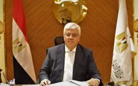 عاشور يلتقي بفريق إلسيفير في أمستردام لتعزيز شراكة بنك المعرفة