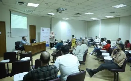 الصحة تعقد ورشة عمل لتعزيز التواصل الفعّال والمشاركة المجتمعية في أوقات الأزمات