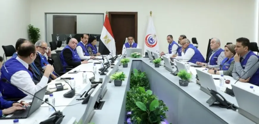 وزير الصحة يترأس غرفة الأزمات لمتابعة تداعيات حريق سنترال رمسيس واستمرارية تقديم الخدمات الصحية