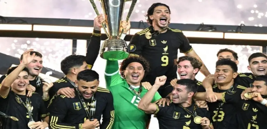 منتخب المكسيك يتوج بلقب الكأس الذهبية علي حساب أمريكا