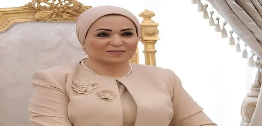 قرينة الرئيس: قدمت الشكر لوالدة الملازم أول نور امتياز كامل على بسالته فى إطفاء حرق سنترال رمسيس