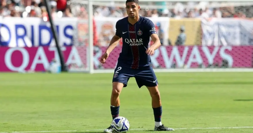 تصرف رائع من حكيمي تجاه مدربه السابق في ريال مدريد