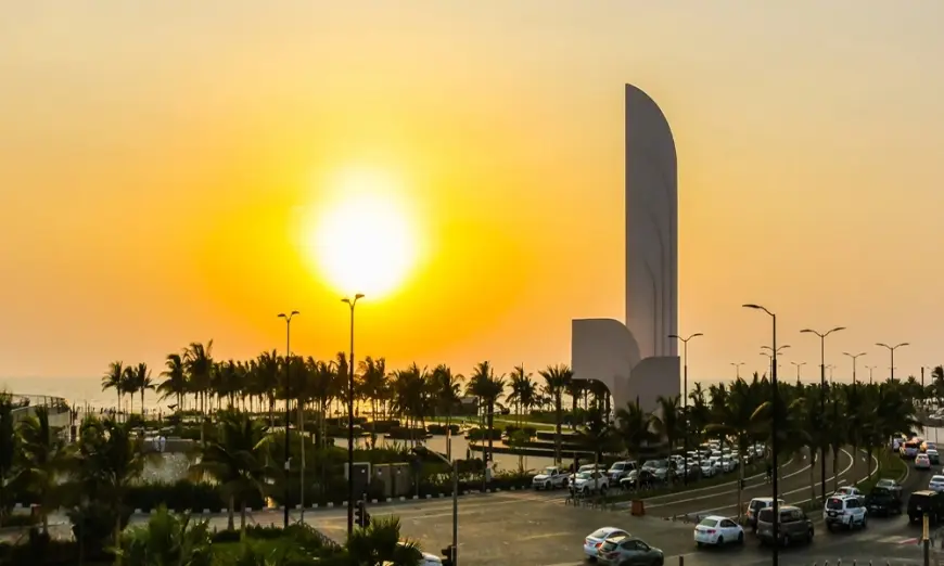 طقس السعودية اليوم.. ارتفاع الحرارة ورياح مثيرة للأتربة في جدة ومناطق أخرى