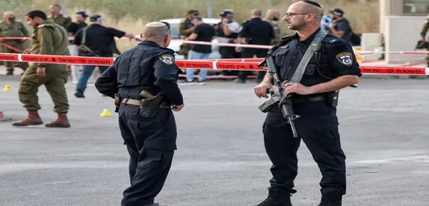 مقتل إسرائيلى فى هجوم طعن وإطلاق نار قرب “غوش عتصيون” جنوبى الضفة