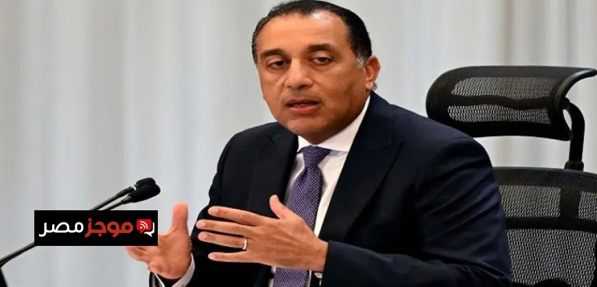 رئيس الوزراء يُتابع جهود اللجنة الطبية العليا والاستغاثات بمجلس الوزراء خلال النصف الأول من العام الجارى