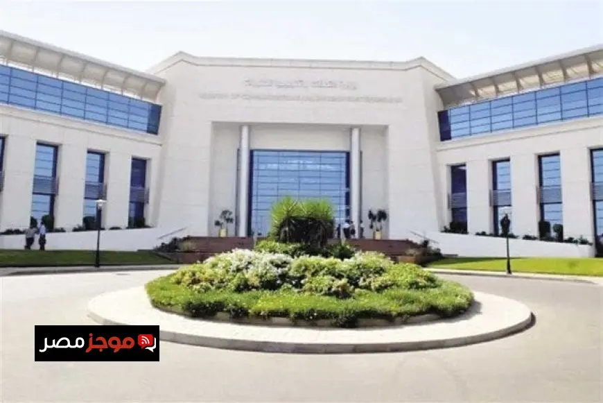 القومي لتنظيم الاتصالات يفرض توفير إنترنت أرضي ومحمول مجاني لجميع العملاء