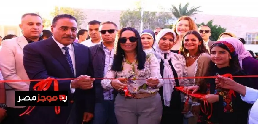 وزيرة التضامن تفتتح معرض “ديارنا للحرف اليدوية والتراثية” بالساحل الشمالى