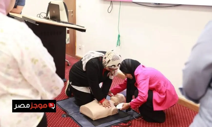 تدريب شامل على أجهزة إزالة الرجفان القلبي يجمع بين التأهيل النظري والعملي حسب وزارة الصحة