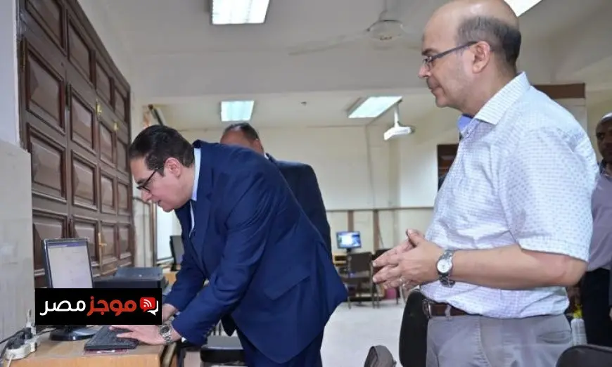 عبدالصادق يواصل تجهيز معامل التنسيق الإلكتروني لاستقبال طلاب الثانوية العامة