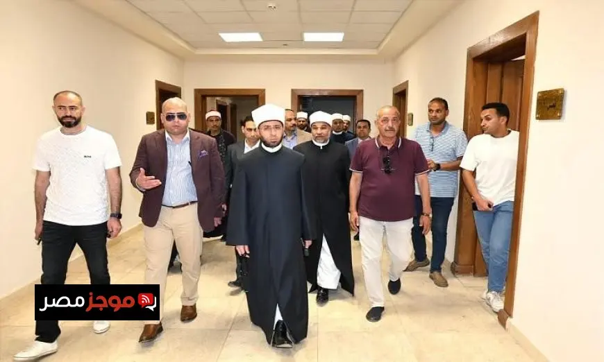 وزير الأوقاف يقوم بزيارة ميدانية لمسجد العلي العظيم لتعزيز خدماته