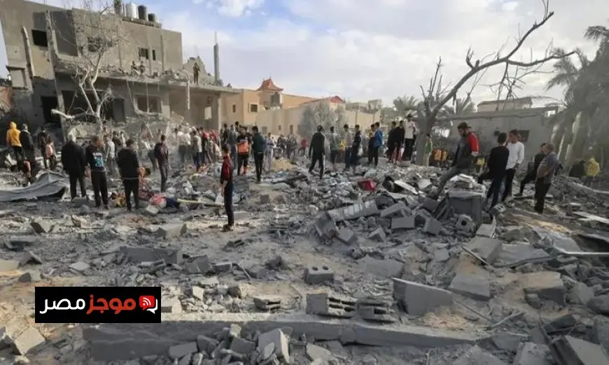 استشهاد 14 فلسطينيا في قصف إسرائيلي على مخيم الشاطئ ونازحي غزة