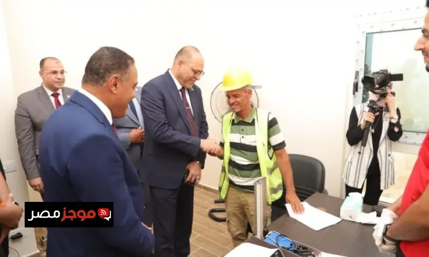 جبران وشعيب يستعرضان خدمات الصحة للعمالة غير المنتظمة في مدينة العلمين