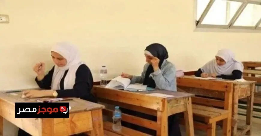 خبير يشارك نصائح ذهبية لطلاب الثانوية العامة لاختيار مستقبلهم بذكاء في فيديو حصري