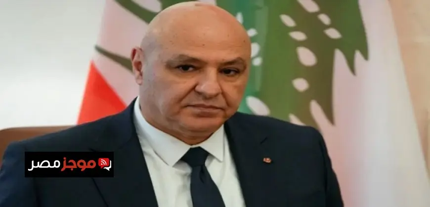 رئيس لبنان يحث الأطراف السياسية على تسليم السلاح