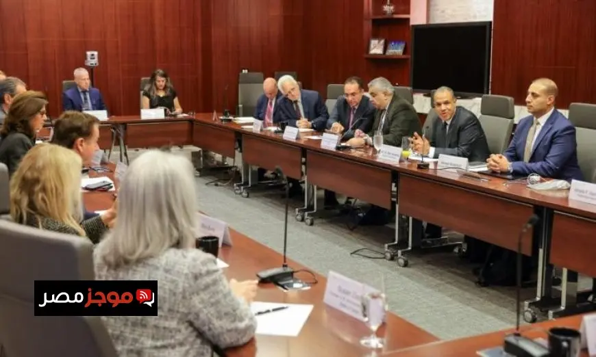 وزير الخارجية يشارك في ندوة حوارية بمركز الدراسات الاستراتيجية والدولية لتعزيز التعاون الدولي
