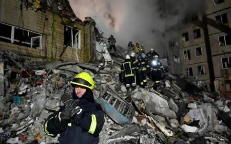 زيادة مأسوية في حصيلة القصف الروسي على كييف إلى 26 قتيلا بينهم أطفال ثلاثة