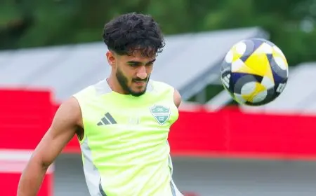 الاتحاد يكشف تفاصيل صفقة زياد الغامدي وعبد الرحمن مع النادي الأهلي “الشقيق”