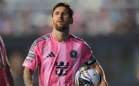 إنتر ميامي يسعى لتجديد عقد ليونيل ميسي حتى اعتزاله