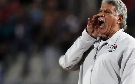 الأسطورة حسن شحاتة.. كيف overcame سوء الحظ ليصبح “المعلّم”؟