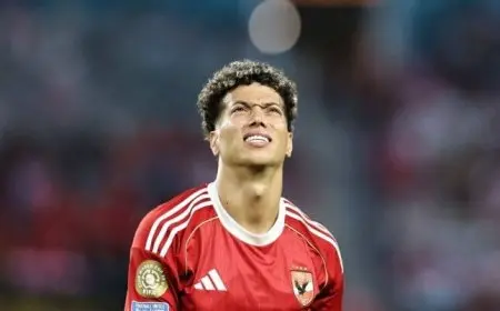 عقد إعلاني يبعد إمام عاشور عن تجديد عقده مع الأهلي