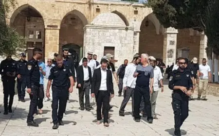 1251 مستوطنا يقتحمون باحات المسجد الأقصى بقيادة وزير الأمن القومى الإسرائيلى