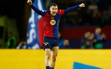 كاسادو يفضل البقاء في برشلونة رغم اهتمام أتلتيكو مدريد