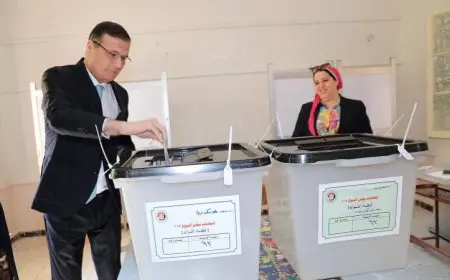 وزير الزراعة يحث المزارعين على المشاركة الفعالة في انتخابات الشيوخ أثناء إدلائه بصوته