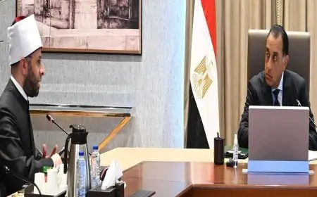 رئيس الوزراء يعزز جهود وزارة الأوقاف في إدارة الأصول والممتلكات الوقفية