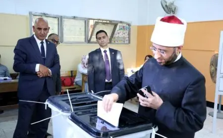 وزير الأوقاف يدعو المواطنين للمشاركة الفعالة في انتخابات الشيوخ بعد الإدلاء بصوته