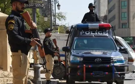 مقتل وإصابة 5 أشخاص في هجوم مسلح بمدينة كراتشي الباكستانية