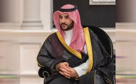 وزير الدفاع السعودي يعقد محادثات مع نظيره الأمريكي لتعزيز الأمن والاستقرار في المنطقة