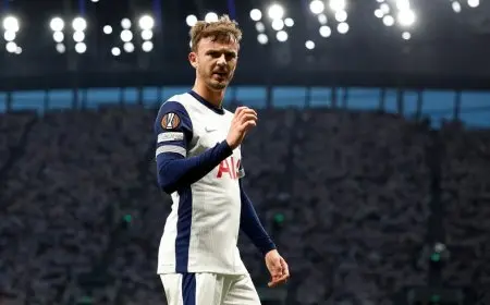 صدمة في توتنهام.. إصابة طويلة لجيمس ماديسون