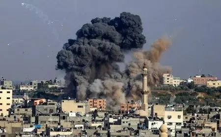 استشهاد 3 فلسطينيين في قصف جنوبي قطاع غزة بينهم اثنان من طالبي المساعدات