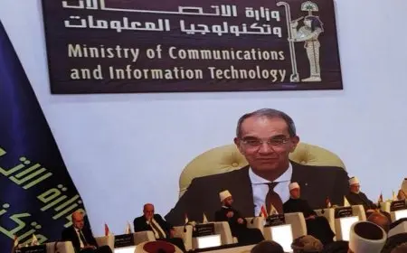 وزير الاتصالات يؤكد أهمية البصيرة الشرعية واليقظة التكنولوجية في الفتوى الرشيدة