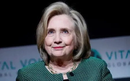 هيلاري كلينتون تنتقد نتنياهو لإضاعته فرصة تاريخية للسلام عقب حرب إيران