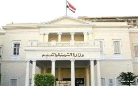 طلاب الثانوية العامة يتوجهون لامتحان اللغة الثانية في الدور الثاني