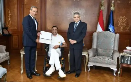 الفريق ربيع يحتفي بالربان ولاء حافظ بعد تحقيقه رقم قياسي جديد في موسوعة جينيس