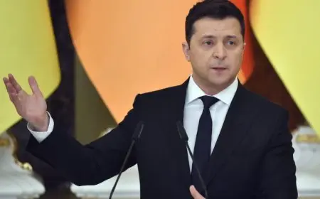 زيلينسكي يسعى لعقد قمة ثلاثية مع واشنطن وموسكو لإنهاء الصراع في أوكرانيا