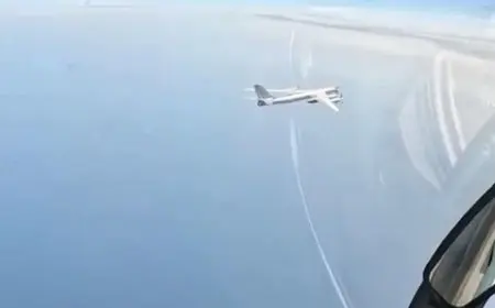 قاذفات استراتيجية روسية تقوم بطلعات جوية فوق المياه المحايدة لبحر اليابان