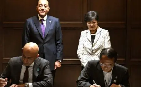 مدبولي يوقع مذكرتي تفاهم مع طوكيو لتعزيز التعاون التعليمي بين مصر واليابان