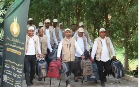 شيخ الأزهر يحتفل مع التلاميذ بإطلاق بيت الزكاة حملة العودة إلى المدرسة