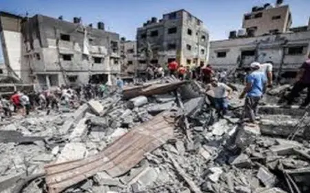 استشهاد 8 فلسطينيين جراء قصف الاحتلال الإسرائيلي على مدينة غزة