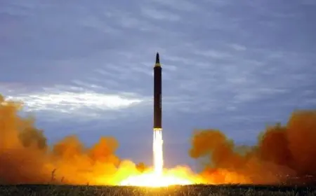 كوريا الشمالية تطلق صاروخين حديثين لتعزيز قدرات الدفاع الجوي